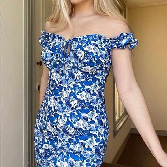 Boho Vibrant Blue Floral Print Off Shoulder Bodycon Dress - Picture 2 of 10